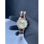 Michael Kors Gold Kadın Kol Saati – Chronograph | Taşlı Bezel & Desenli Kordon
